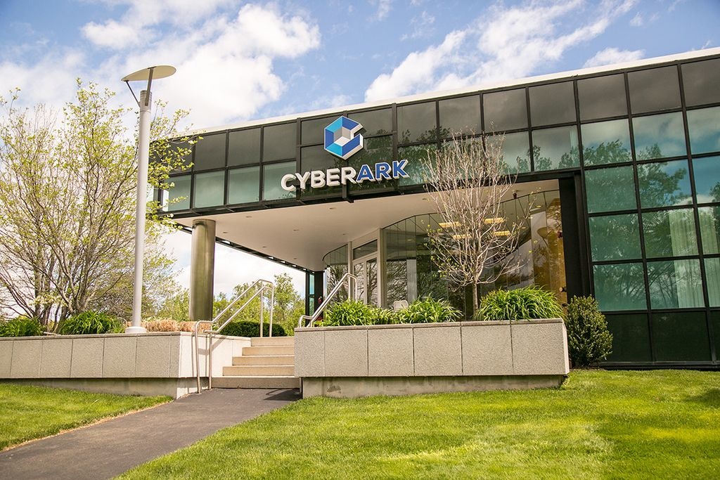 CyberArk Off Campus Drive 2022 | BE/B.Tech | Freshers | Associate Software Engineer